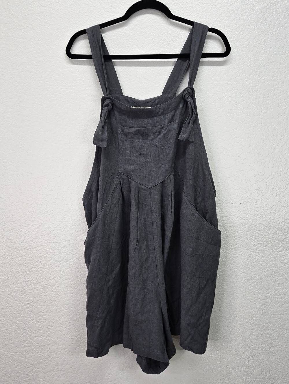Natural Life Carrington Overall Romper Grey Women’s Size L NWT (shorts) Oversize